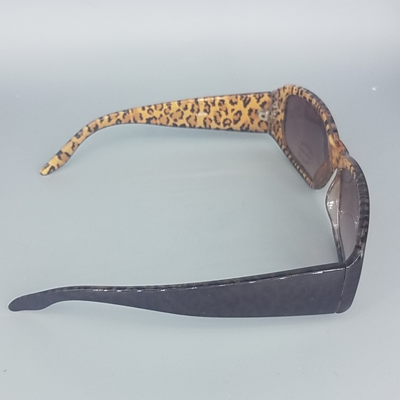 UV Brown Cheetah Sunglasses - Picture 3 of 6
